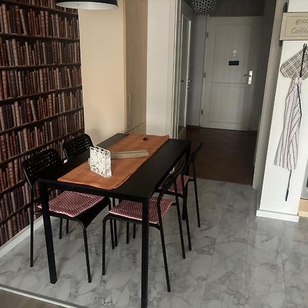 Gyoengy Apartman Шопрон Экстерьер фото