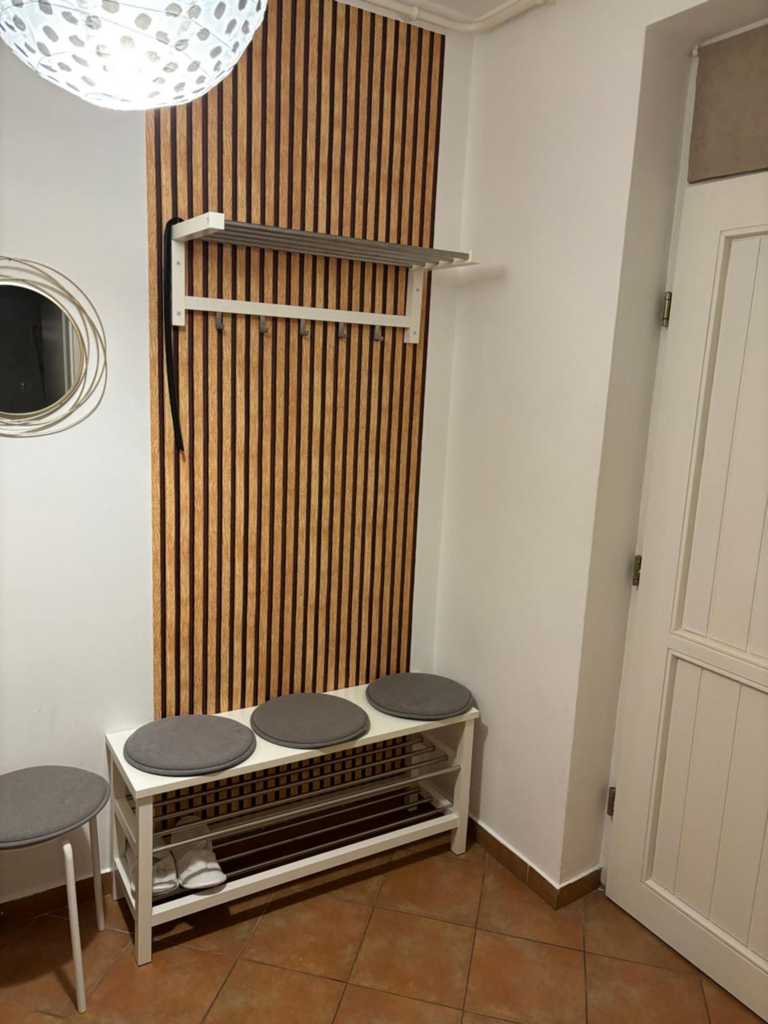 Gyoengy Apartman Шопрон Экстерьер фото